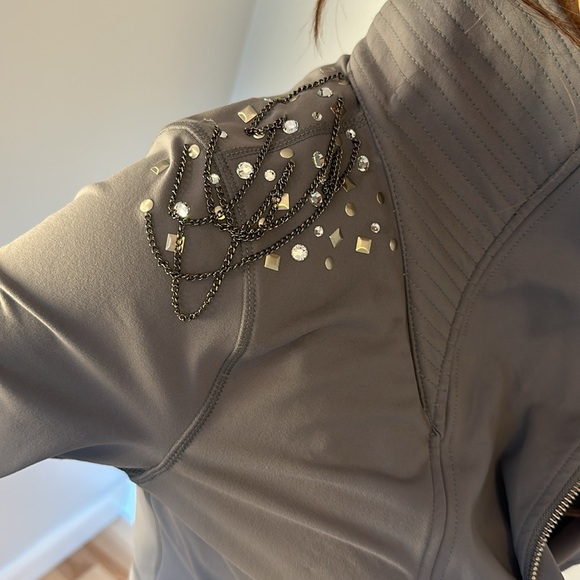 Bodyrock Sports Bomber jacket with shoulder details - Picture 5 of 7